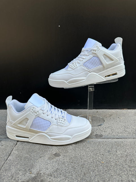 SNEAKER