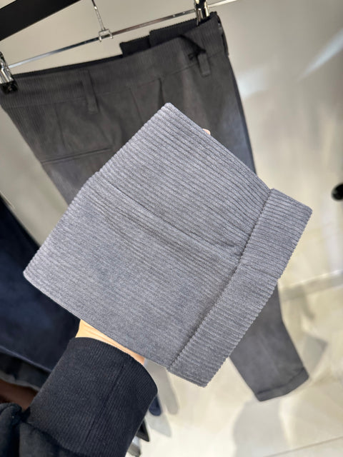 PANTALONE CAPRI IN VELLUTO