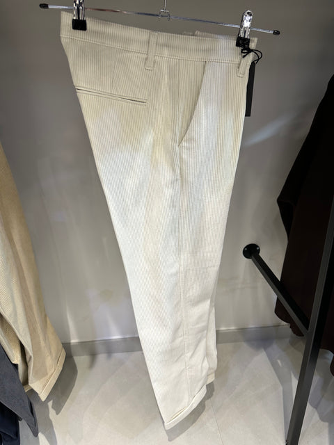 PANTALONE CAPRI IN VELLUTO