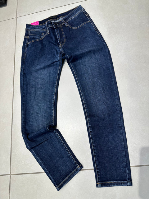 JEANS CAPRI FIT