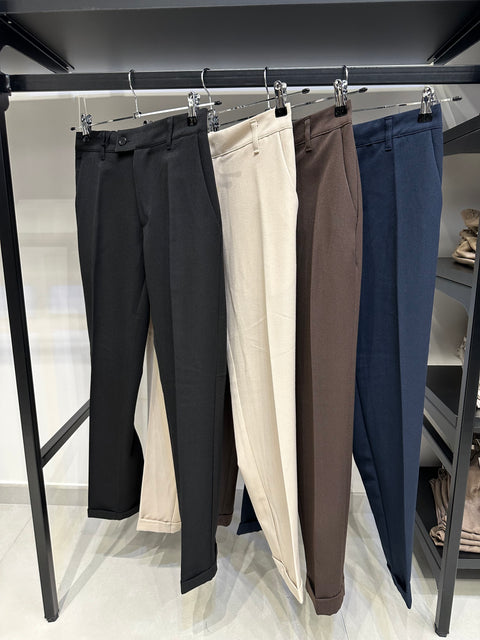 PANTALONE CAPRI CON COULISSE