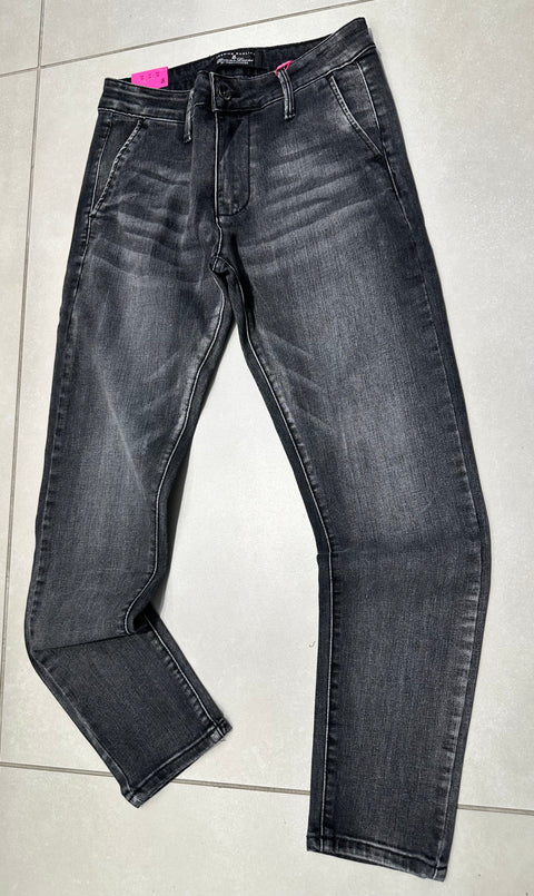 JEANS CAPRI FIT