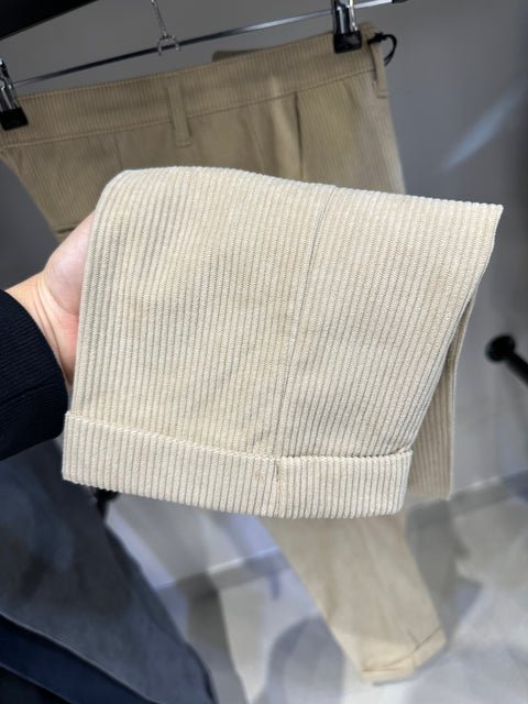 PANTALONE CAPRI IN VELLUTO