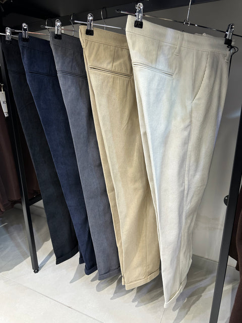 PANTALONE CAPRI IN VELLUTO